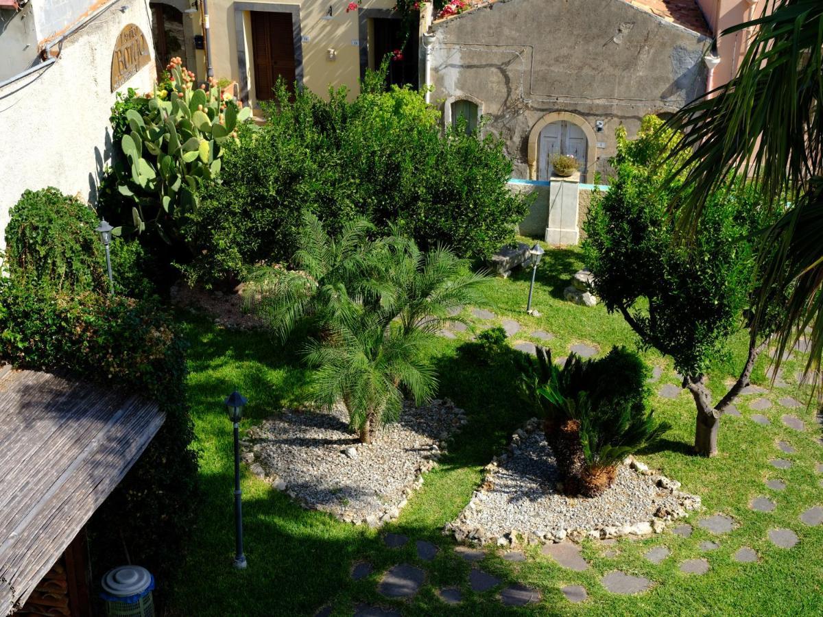 L'Antico Borgo Bed and Breakfast Milazzo Eksteriør billede