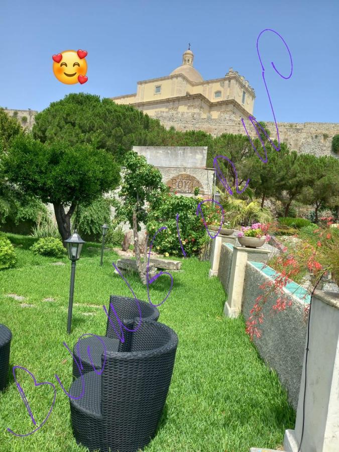 L'Antico Borgo Bed and Breakfast Milazzo Eksteriør billede
