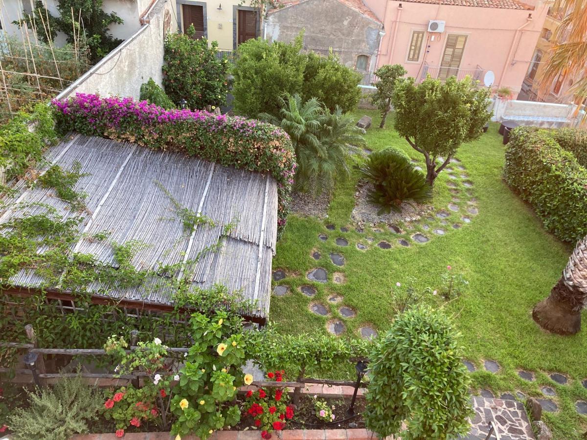 L'Antico Borgo Bed and Breakfast Milazzo Eksteriør billede