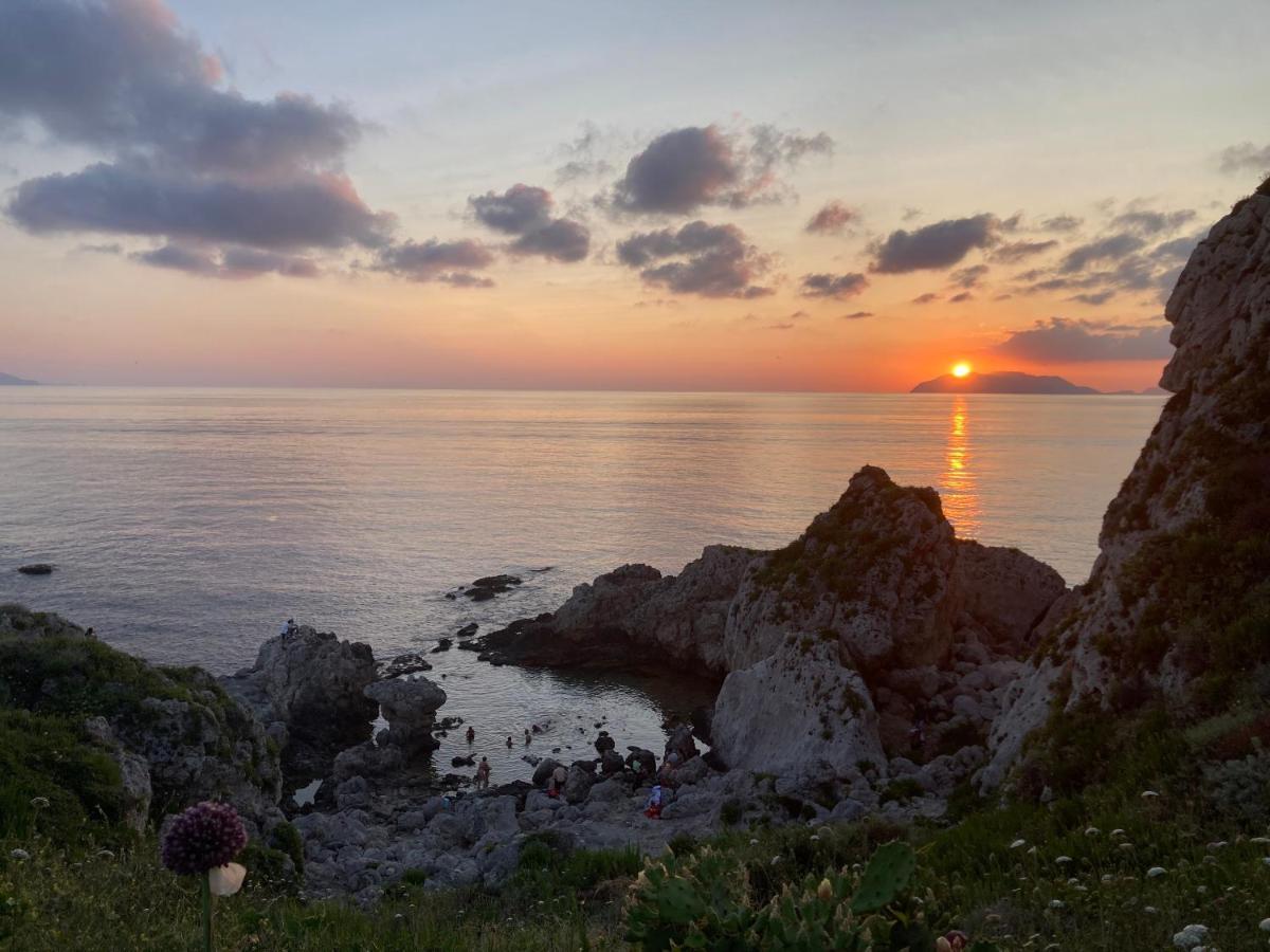 L'Antico Borgo Bed and Breakfast Milazzo Eksteriør billede
