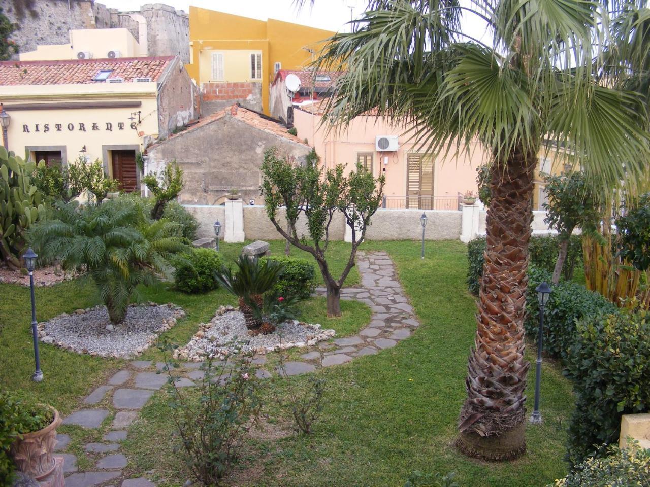 L'Antico Borgo Bed and Breakfast Milazzo Eksteriør billede