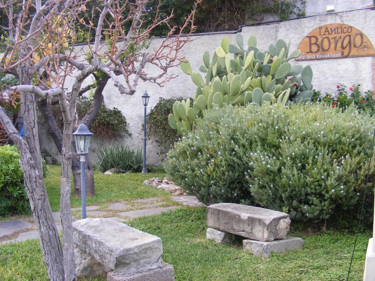 L'Antico Borgo Bed and Breakfast Milazzo Eksteriør billede